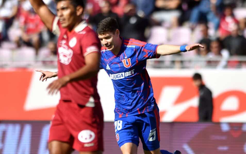 Universidad de Chile golea a Deportes La Serena y toma el liderato del ...